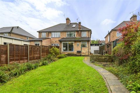 69 Beckingham Road, Guildford, GU2 8BU