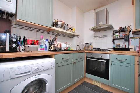 1 bedroom apartment to rent, Mount Court, The Mount, Guildford, Surrey, GU2