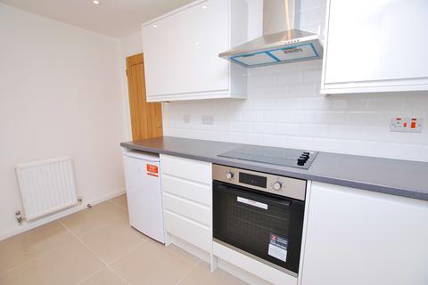 2 bedroom apartment to rent, Kingfisher Drive, Guildford, Surrey, GU4