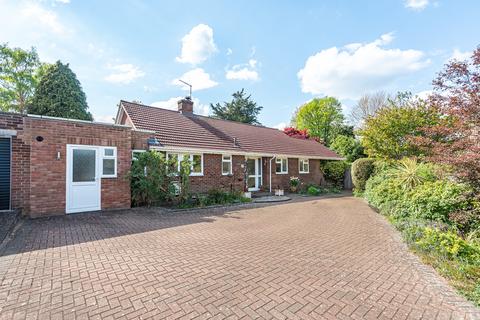 3 bedroom bungalow for sale, Chappell Close, Liphook, Hampshire, GU30
