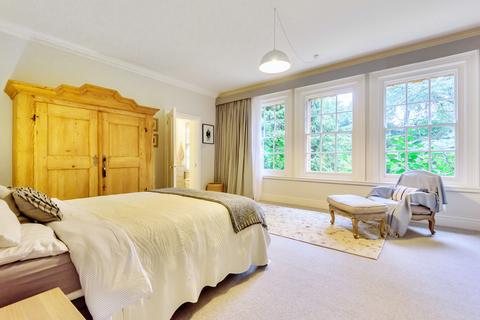 4 bedroom apartment for sale - Lisswood, London Road, Hill Brow, Hampshire, GU33