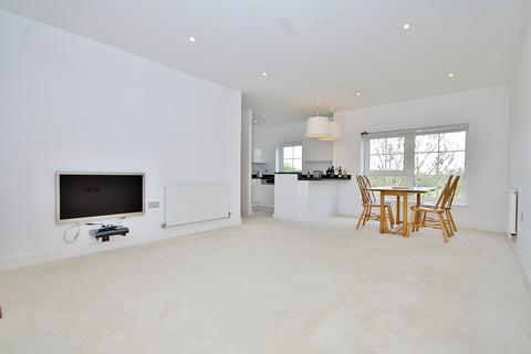 3 bedroom apartment for sale, Gresham Park Road, Old Woking, Woking, Surrey, GU22