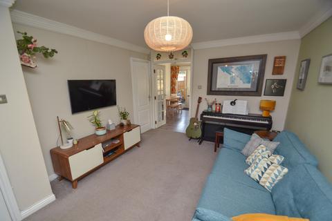 24 Dumbreck Square, Glasgow, G41 5SY