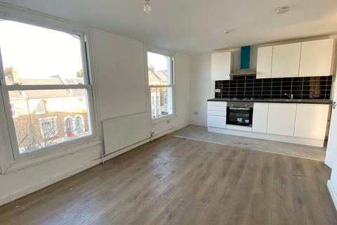 2 bedroom flat to rent - 3, 20 Cranfield Road , London SE4 1UG