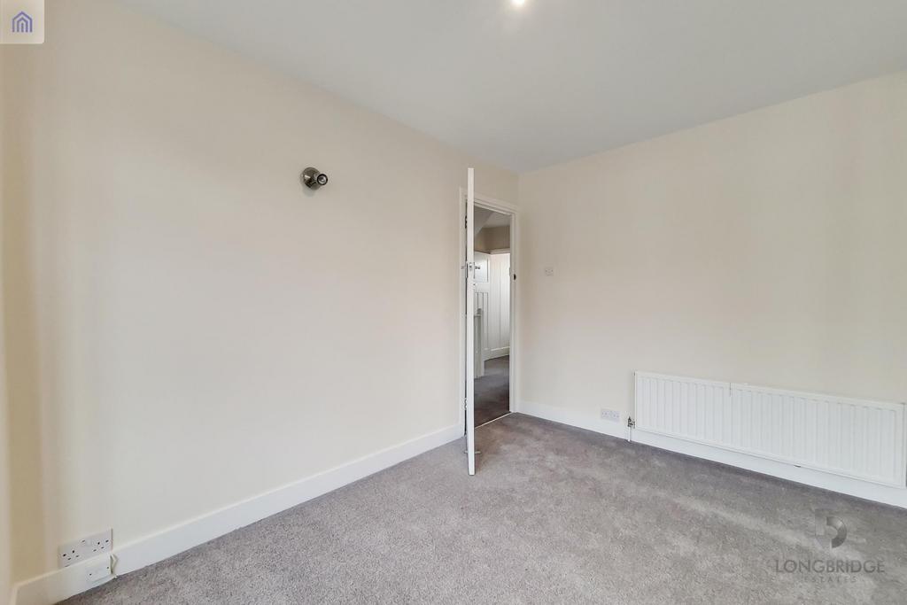 Bedroom2-1