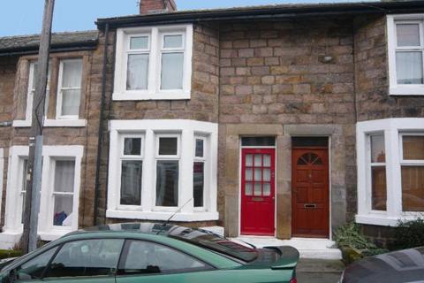 2 bedroom terraced house to rent, Regent Avenue, Harrogate, North Yorkshire, HG1 4BJ