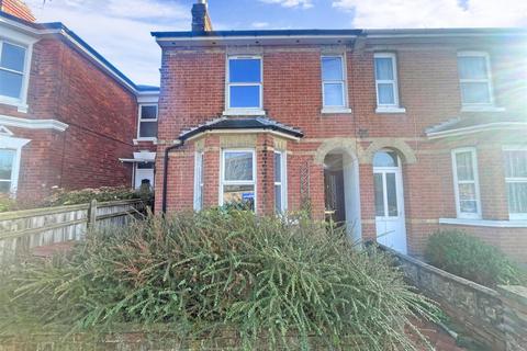 3 bedroom end of terrace house for sale - Forest Road, Hawkenbury, Tunbridge Wells, Kent