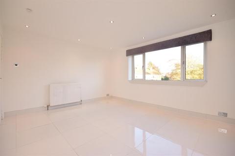 1/2, 22 Howgate Avenue, Glasgow, G15 8QN