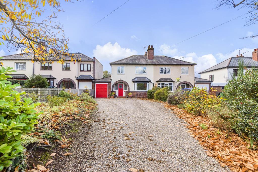 Waresley Road, Hartlebury, DY11 4 bed semidetached house for sale £