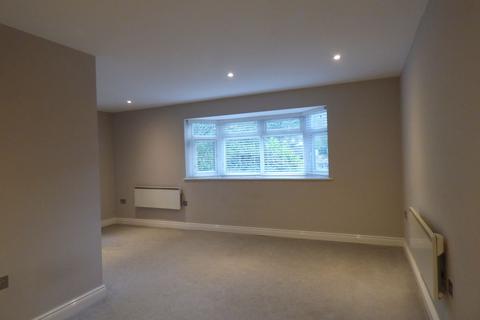 2 bedroom apartment to rent, Flat 6 The Pines, Buxton Road West, Disley, Stockport, SK12