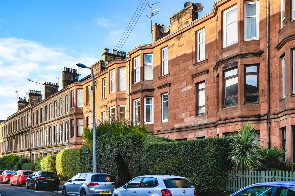 White Street, Flat 1/2, Partick... 2 bed flat £195,000