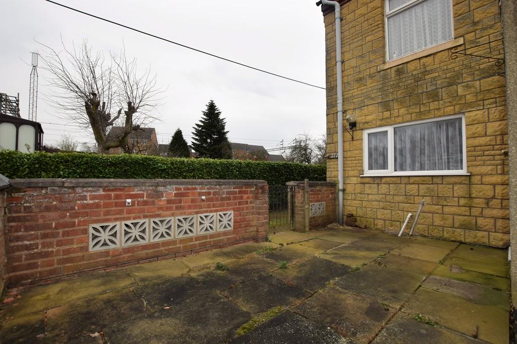 Bedworth Road, Bulkington 3 bed detached house £355,000