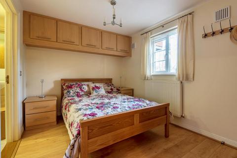 80 Cliddesden Road, Basingstoke, RG21 3ER