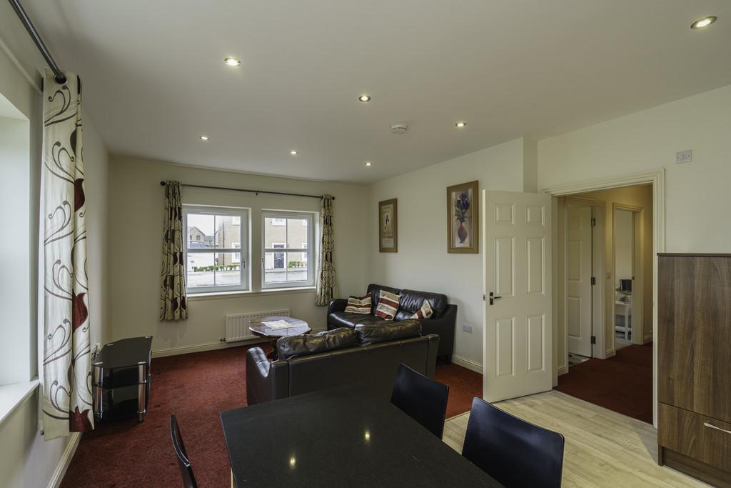 4. Living area angle 4