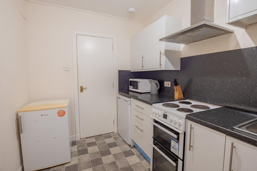Kitchen Angle2 (2)
