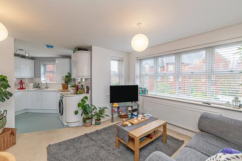 2 bedroom apartment for sale - Holywell Drive, Warrington