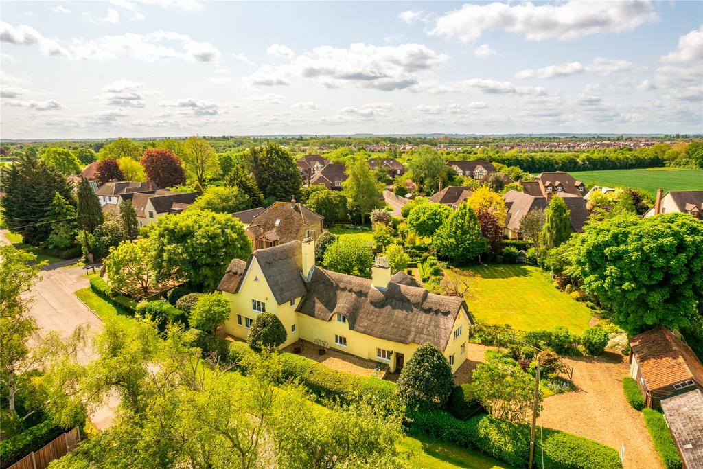 Main Road, Biddenham, Bedfordshire, MK40 4 bed detached house for sale £900,000