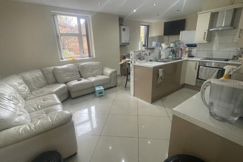 8 bedroom flat to rent, Ilkeston Road, Nottingham