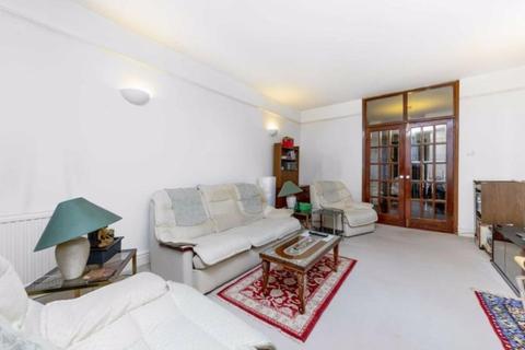 3 bedroom apartment for sale - Circus Road, London
