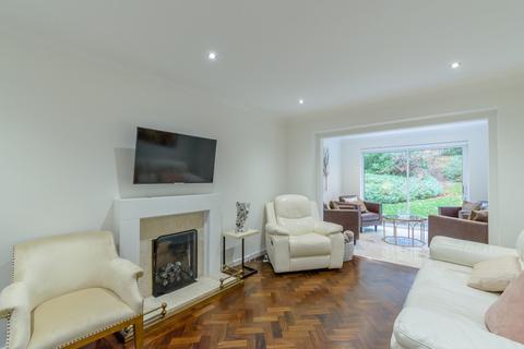 4 bedroom detached house for sale - Valley Road, Rickmansworth, WD3