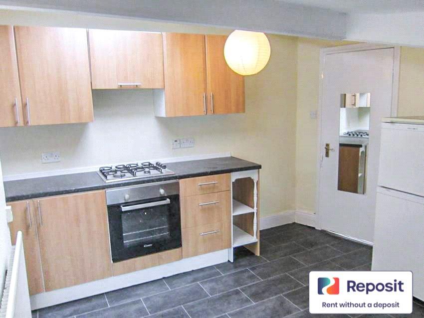 Wilmslow Road, Withington, M20 3 bed flat to rent £1,350 pcm (£312 pw)
