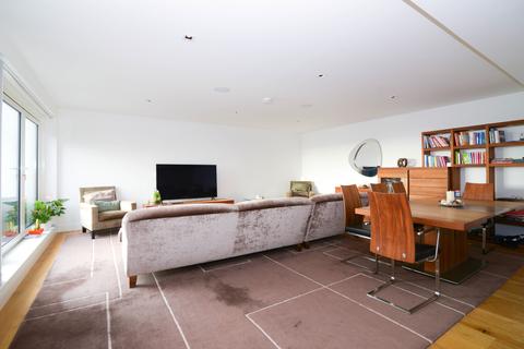 3 bedroom apartment to rent - 8 Kew Bridge Road, Brentford, Middlesex, UK, TW8