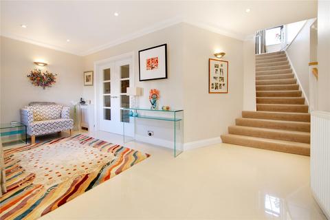 5 bedroom detached house for sale - Barham Avenue, Elstree, Borehamwood, Hertfordshire, WD6