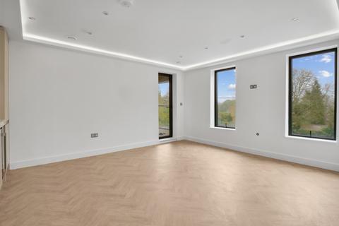 2 bedroom apartment to rent - The Ridge Way, South Croydon, Surrey, CR2