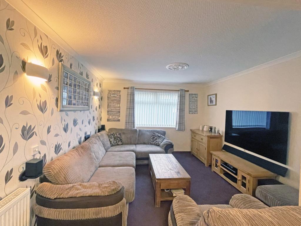 73 Lochaber Road, Fort William 3 bed end of terrace house for sale £175,000