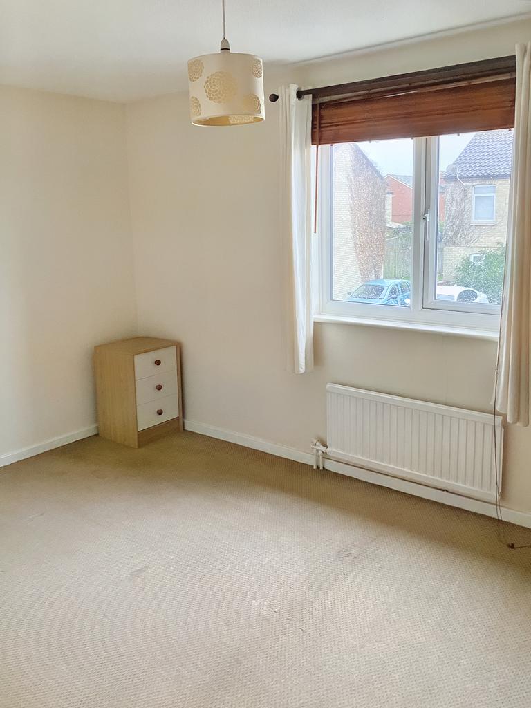 Apartment in Cambridge, Barnwell - View 5