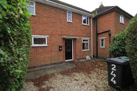 5 bedroom terraced house to rent - Alan Moss Road, Loughborough, LE11