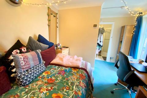 6 bedroom terraced house to rent - Tyndalls Park Mews, St Michaels Hill