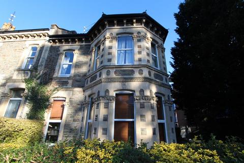 7 bedroom end of terrace house to rent - Hampton Road, Redland, Bristol