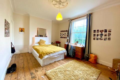 5 bedroom terraced house to rent - Stanley Road, Cotham, Bristol