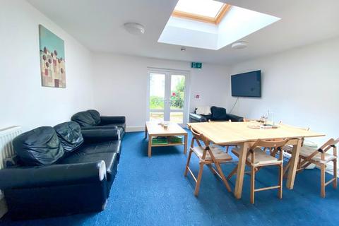 6 bedroom terraced house to rent - John Carrs Terrace, Clifton
