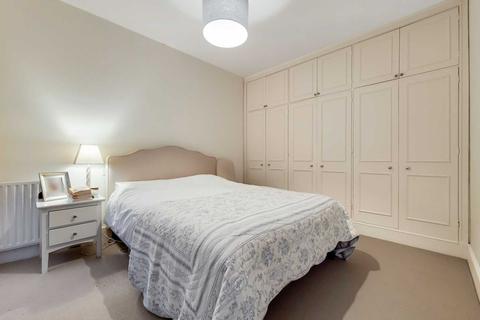 17 Elm Park Lane, London, SW3 6DD