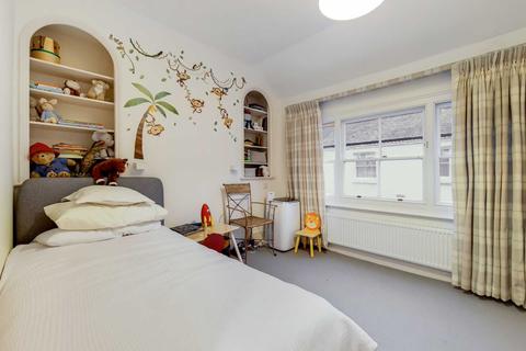 17 Elm Park Lane, London, SW3 6DD