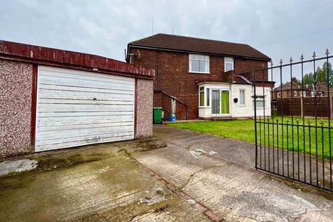4 bedroom semi-detached house for sale - Warwick Road, Scunthorpe, Lincolnshire, DN16 1EU