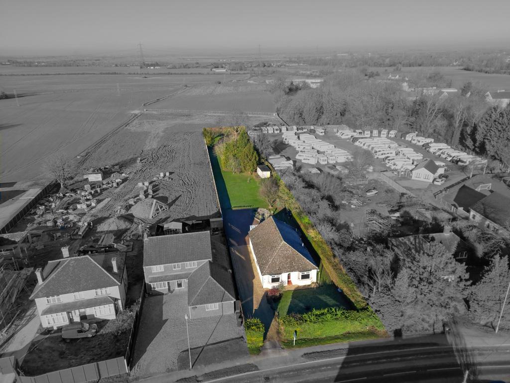 Swaffham Road, Burwell, Cambridge 3 bed detached bungalow for sale £