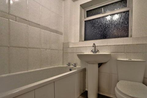 14 Achilles Close, South Bank, Middlesbrough, TS6 6XP