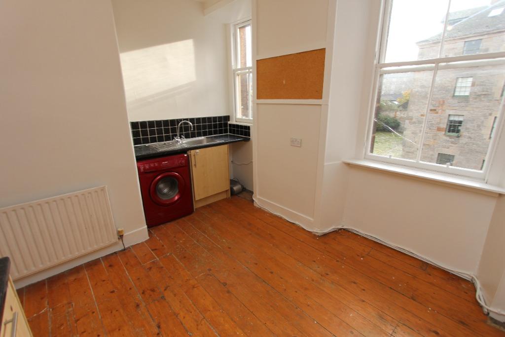 Queen Charlotte Street, Leith, Edinburgh, EH6 1 bed flat £895 pcm (£