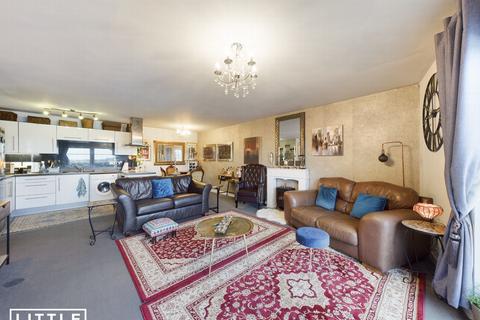 2 bedroom apartment for sale - Hall Street, St. Helens, WA10