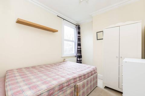 2 bedroom flat for sale - Estcourt Road, Fulham, London, SW6
