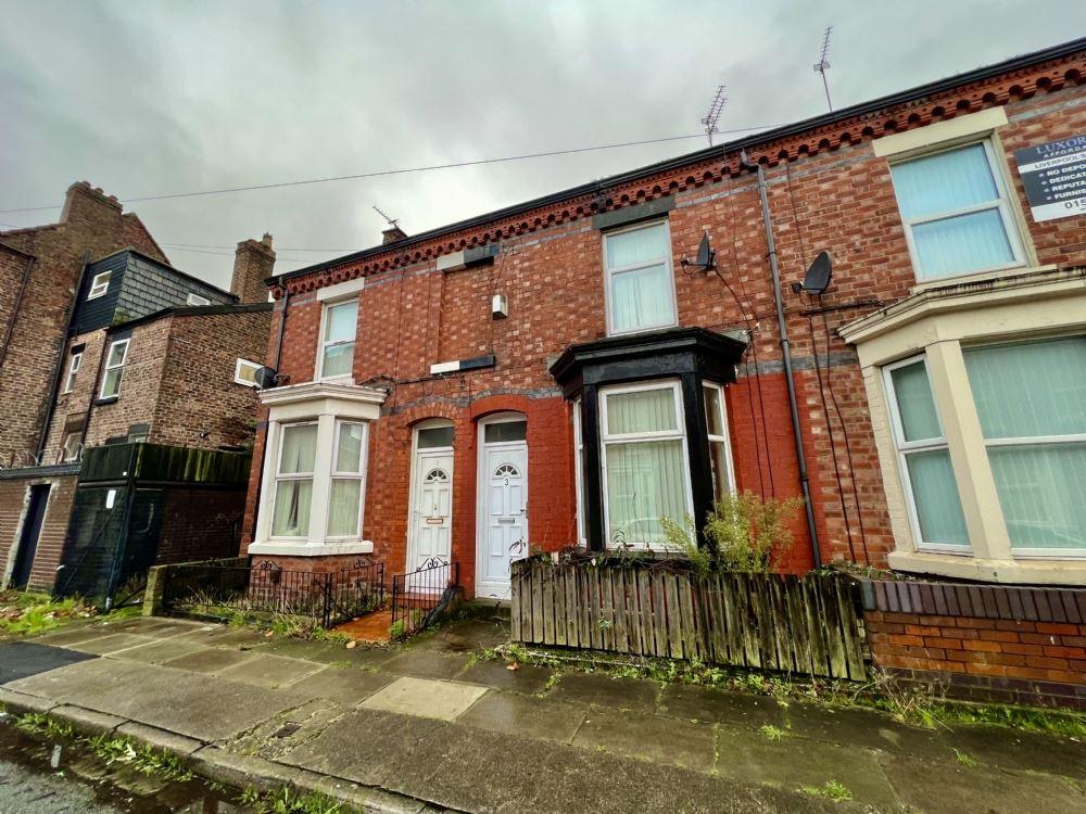 Denton Grove, Liverpool, Merseyside... 2 bed terraced house £70,000