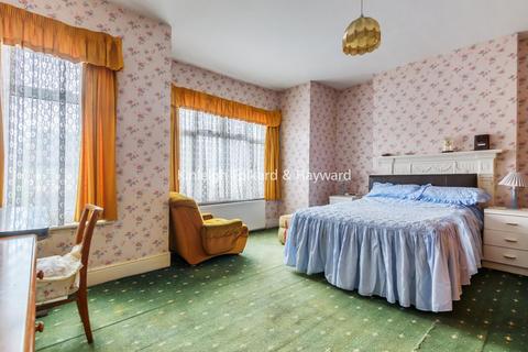 34 Verdant Lane, London, SE6 1LF