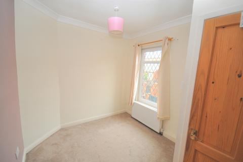 3 bedroom terraced house to rent - Cresswell Street,Barnsley,S75 2DL