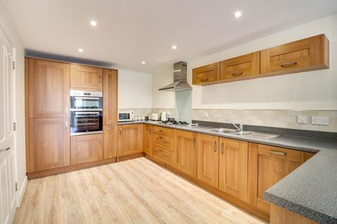 60 Military Close, Shoeburyness, Southend-on-sea, SS3 8EG