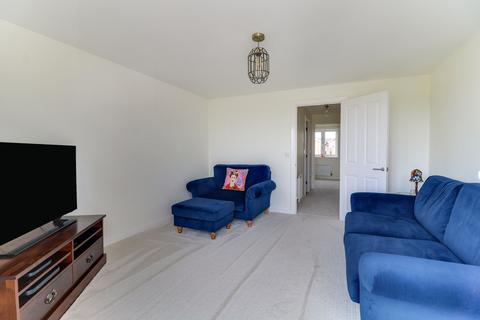 60 Military Close, Shoeburyness, Southend-on-sea, SS3 8EG