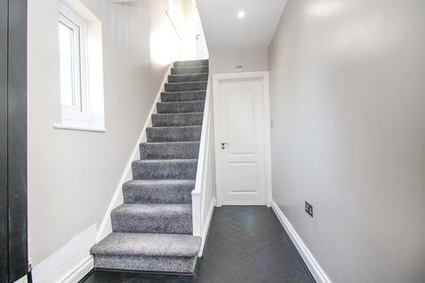 101 Feenan Highway, Tilbury, RM18 8EX