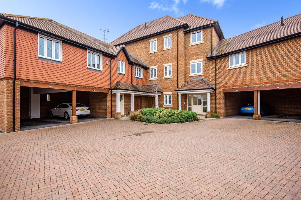 Heather Green, Woodhurst Park, RG42 1 bed apartment £1,200 pcm (£277 pw)